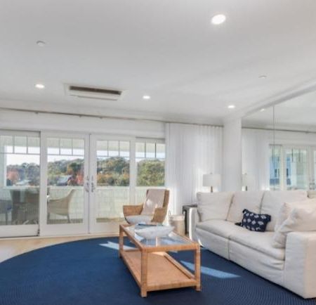 Canoe Place Waterfront Residences Hampton Bays Exteriör bild