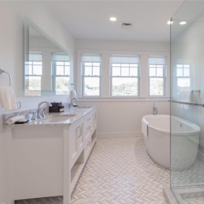 Canoe Place Waterfront Residences Hampton Bays Exteriör bild