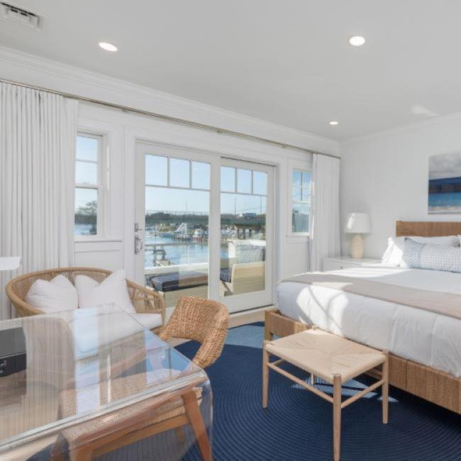 Canoe Place Waterfront Residences Hampton Bays Exteriör bild